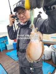 4일, 군산 갑오징어~갑돌이 세상~잘 나오고 있어요~실시간~군산낚시프라자 챔피언호