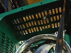 수중전인데도 입질은 계속 쭉 이어집니다...비가와서 힘들지만 갈치들이 계속올라와 주니 쿨러에가득 채웠습니다..오늘 자리여유