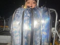 [진해] 27일새벽 내만갈치 3지급~4지급, 용가리급들 씨알 미쳤다~!!…
